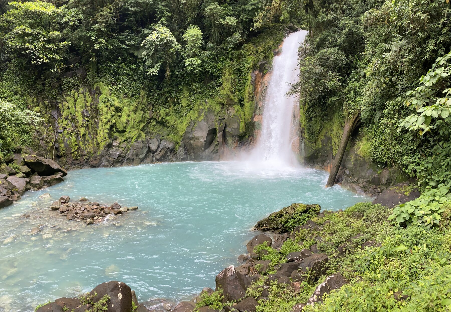 Rio Celeste glamping dome photo 30